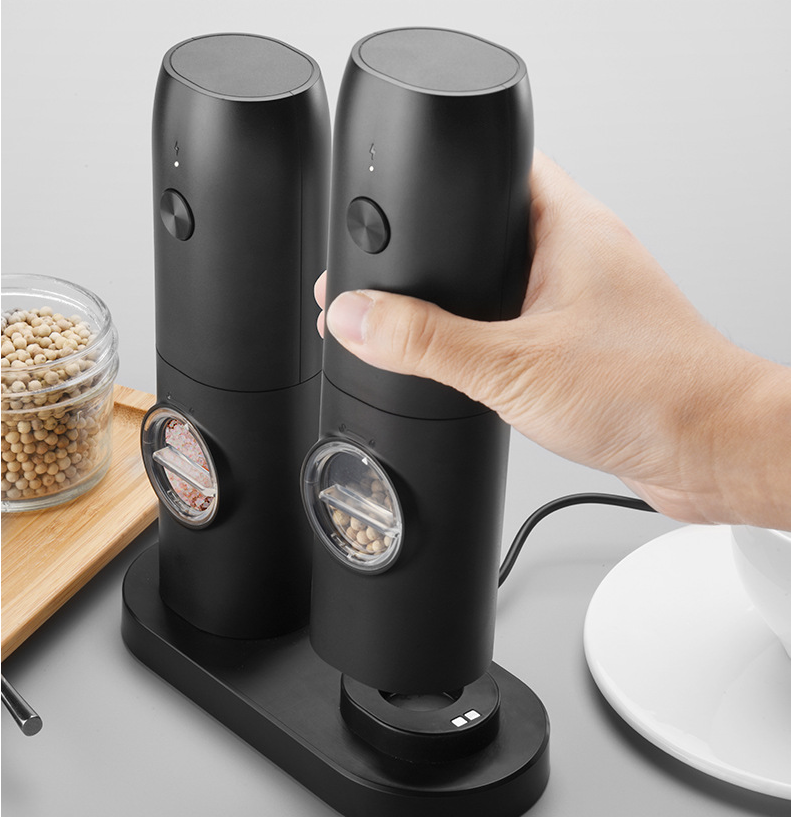 SpiceMaster™ | Electric Kitchen Pepper Grinder